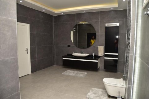 7 rooms Appartement à Gazipasa, Turkey No. 22052 21