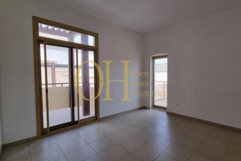 5 bedrooms Villa in Khalifa City, UAE No. 23604 11