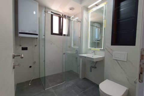 53m² Appartement à Tivat, Montenegro No. 66796 15