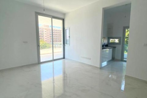 3 dormitorios Apartment en Limassol, Cyprus No. 51376 2