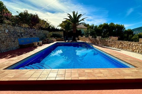 4 bedrooms Villa in Calpe, Spain No. 26840 22