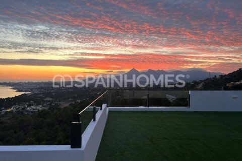 4 bedrooms Villa in Altea, Spain No. 26285 13