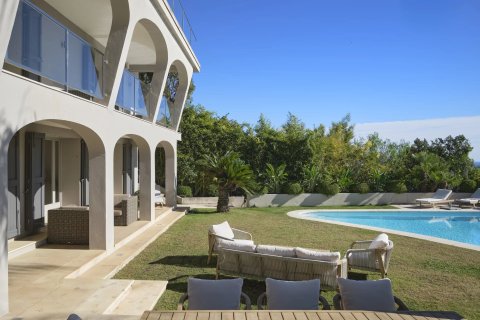 6 dormitorios Villa en Cannes, France No. 69208 6