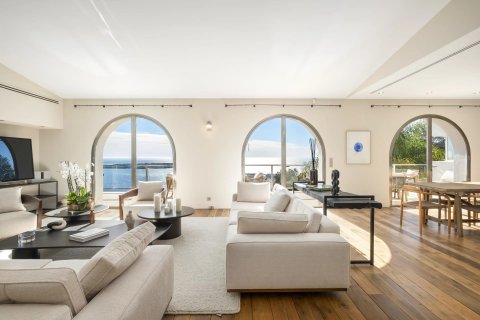 6 dormitorios Villa en Cannes, France No. 69208 10