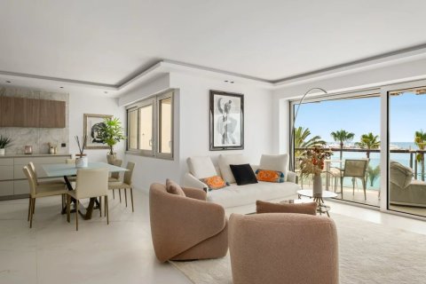 2 dormitorios Apartment en Cannes, France No. 69205 7