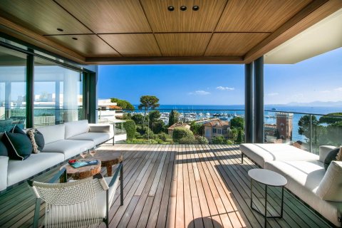 3 dormitorios Apartment en Antibes, France No. 69203 2