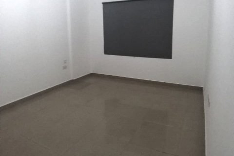 2 chambres Appartement à Al Reef, UAE No. 8037 10