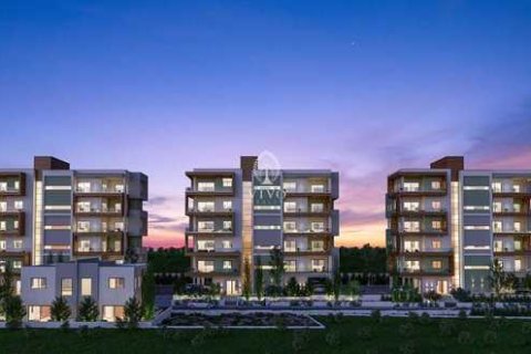 2 bedrooms Apartment in Germasogeia, Cyprus No. 77651 3