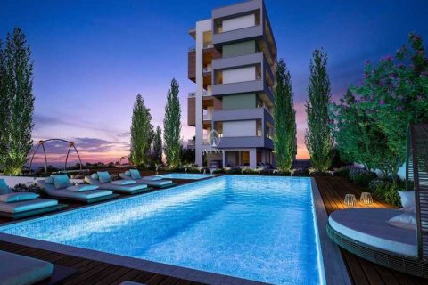 2 bedrooms Apartment in Germasogeia, Cyprus No. 77651 2