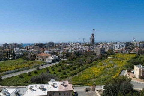2 bedrooms Apartment in Germasogeia, Cyprus No. 77652 6