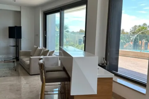 3 dormitorios Apartment en Limassol, Cyprus No. 35291 5