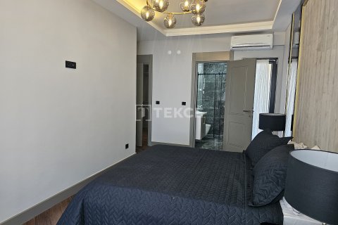 4+1 Apartment en Istanbul, Turkey No. 11724 9