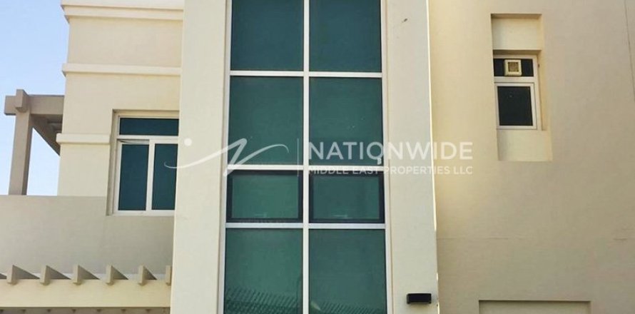 2 bedrooms Townhouse in Al Ghadeer, UAE No. 4413