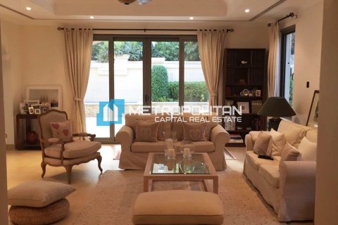 3 dormitorios Townhouse en  Saadiyat Island, UAE No. 5586 7