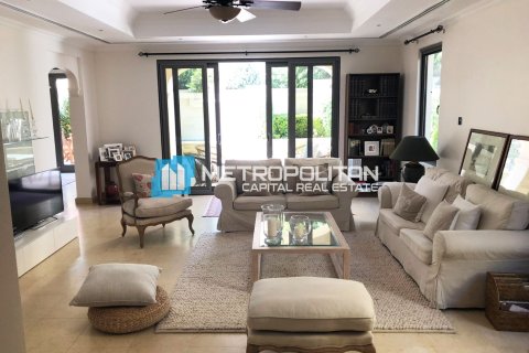 3 dormitorios Townhouse en  Saadiyat Island, UAE No. 5586 1