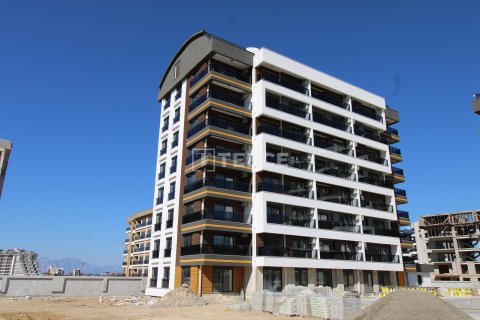 2+1 Apartment in Aksu, Turkey No. 19710 7