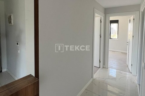 2+1 Apartment in Aksu, Turkey No. 19710 25