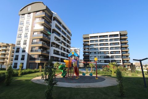 2+1 Apartment in Aksu, Turkey No. 19710 13