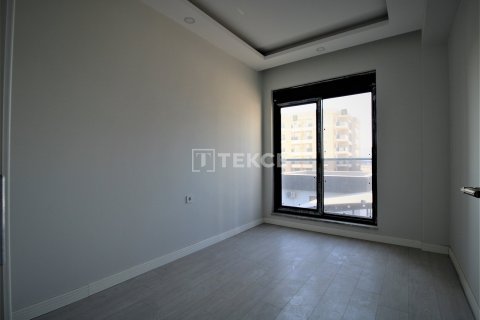 2+1 Apartment in Aksu, Turkey No. 19710 27