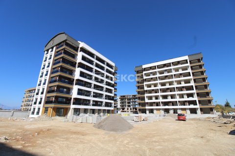 2+1 Apartment in Aksu, Turkey No. 19710 8