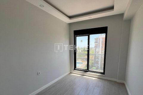 2+1 Apartment en Aksu, Turkey No. 19710 17