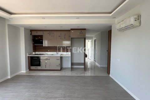 2+1 Apartment in Aksu, Turkey No. 19710 24