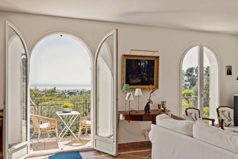 3 dormitorios Apartment en Cagnes-sur-Mer, France No. 68723 6