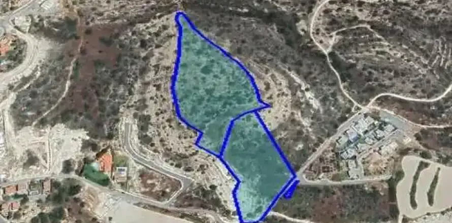 29523m² Land in Agios Tychonas, Cyprus No. 35440