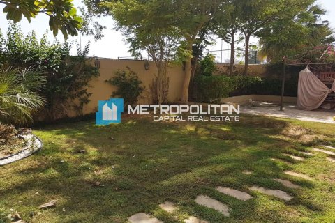 5 dormitorios Villa en Al Raha Gardens, UAE No. 4870 3