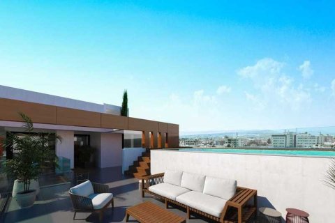 4 bedrooms Penthouse in Limassol, Cyprus No. 46389 4