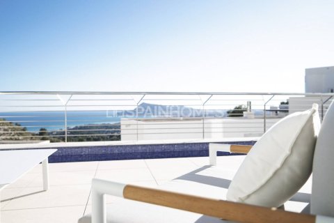 5 bedrooms Villa in Altea, Spain No. 25761 1