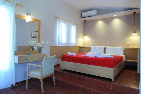 1000m² Hotel à Lefkada, Greece No. 57113 9