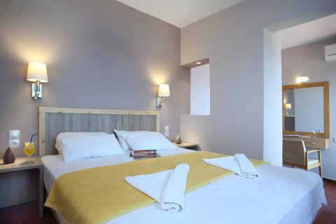 1000m² Hotel en Lefkada, Greece No. 57113 11