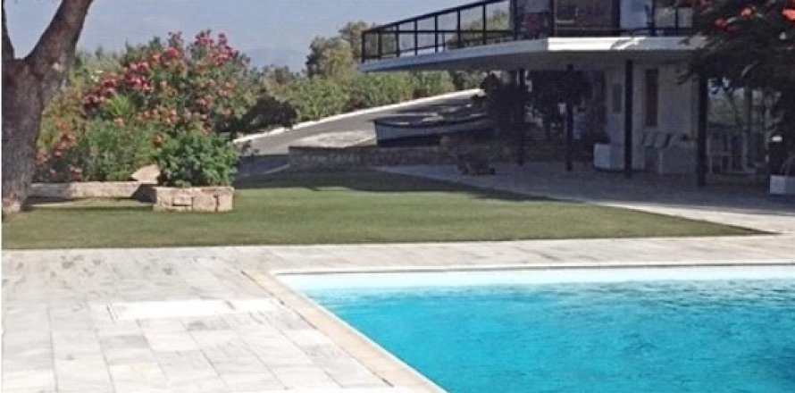 5 dormitorios Villa en Anavyssos, Greece No. 57108