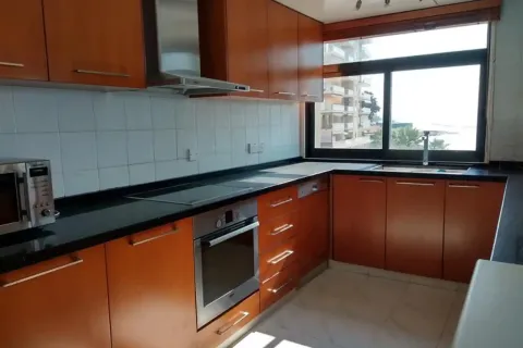 2 bedrooms Penthouse in Germasogeia, Cyprus No. 41032 4