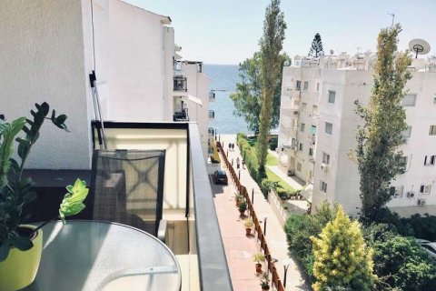 2 dormitorios Apartment en Limassol, Cyprus No. 41033 1