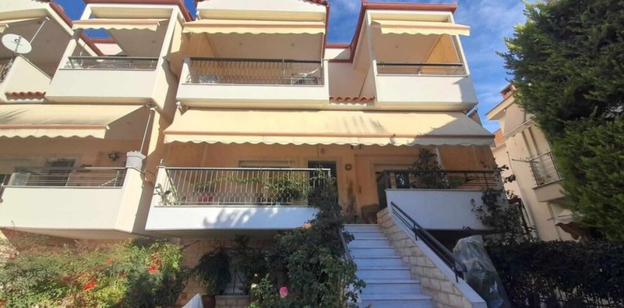 3 dormitorios Townhouse en Thessaloniki, Greece No. 61654