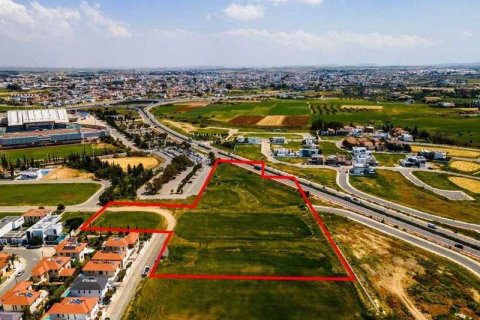 18200m² Land à Strovolos, Cyprus No. 35784 2