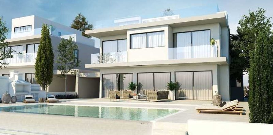 6 bedrooms House in Pervolia, Cyprus No. 39664