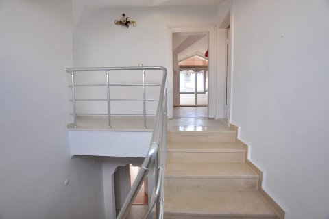 3+2 Villa en Demirtas, Turkey No. 14609 13