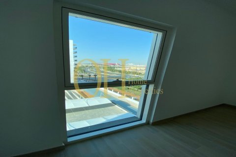 3 dormitorios Apartment en  Yas Island, UAE No. 42282 3