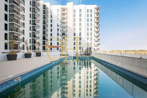 3 bedrooms Apartment on the Yas Island, UAE No. 42282 1