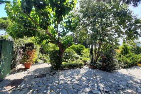 275m² House en Nea Makri, Greece No. 56921 17