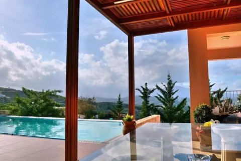 335m² Villa en Heraklion, Greece No. 56920 3