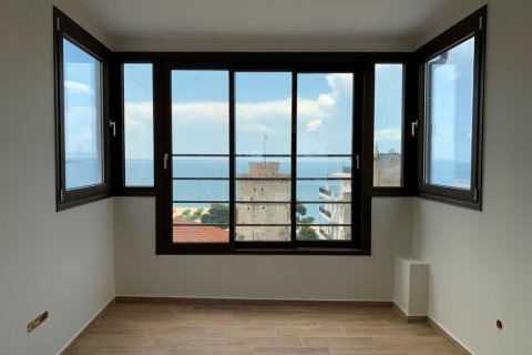 3 bedrooms Apartment in Thessaloniki, Greece No. 56291 1