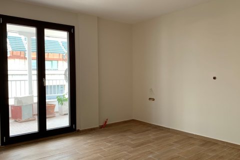 3 bedrooms Apartment in Thessaloniki, Greece No. 56291 12