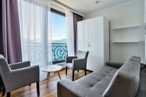 3 dormitorios House en Tivat, Montenegro No. 66829 10