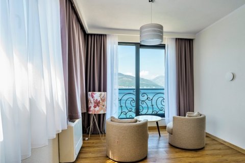 3 bedrooms House in Tivat, Montenegro No. 66829 24