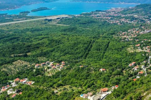 21495m² Land à Kavach, Montenegro No. 67016 3