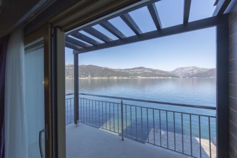 4 dormitorios House en Tivat, Montenegro No. 66828 12